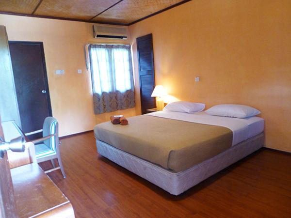 D'Coconut Island Resort Besar Island  Exterior photo
